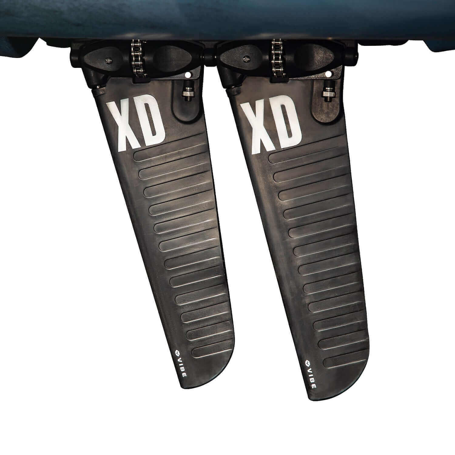 Makana 100 - Kayak de pêche rigide
Si stable que vous vous demanderez pourquoi vous êtes resté sur la terre ferme
Pédale, pagaie ou moteur : à vous de choisir !
Des quantités ridicules de personnalisation (apportez tout le garage)
Hero Seat = confort de toute la journée, pour le dos et les fesses
De l'espace sur le pont pendant des jours. Pistes d'équipement pour des semaines.
Conçu pour le débutant aux yeux écarquillés et le pêcheur invétéré.
Rencontrez le petit bateau avec une grande énergie.