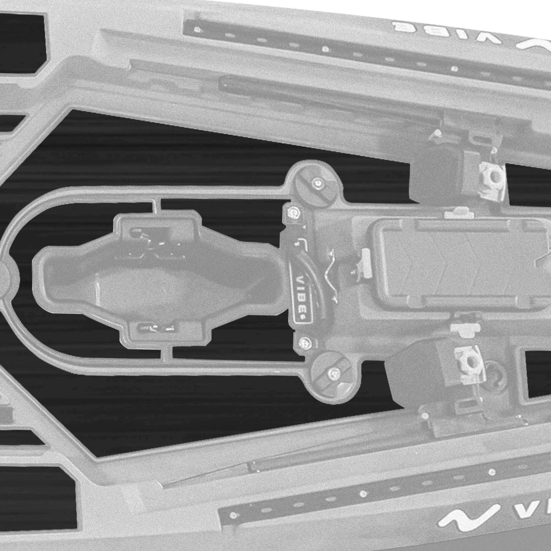 Améliorez vos aventures en kayak avec un kit de rembourrage de pont Vibe Premium. Conçu pour s'harmoniser avec l'esthétique élégante de votre kayak Shearwater 125 tout en assurant une expérience sans glissement, ce kit est un must pour tous les amateurs de pagaie.

Fabriqué en mousse EVA double couche de haute qualité, d'une épaisseur de 6 mm, ce rembourrage offre une adhérence supérieure, durable et fiable, ce qui permet de se tenir debout en toute confiance et confort.
